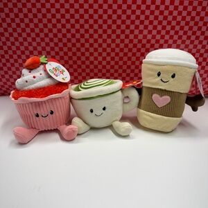 Viral gigglescape 6” plushies